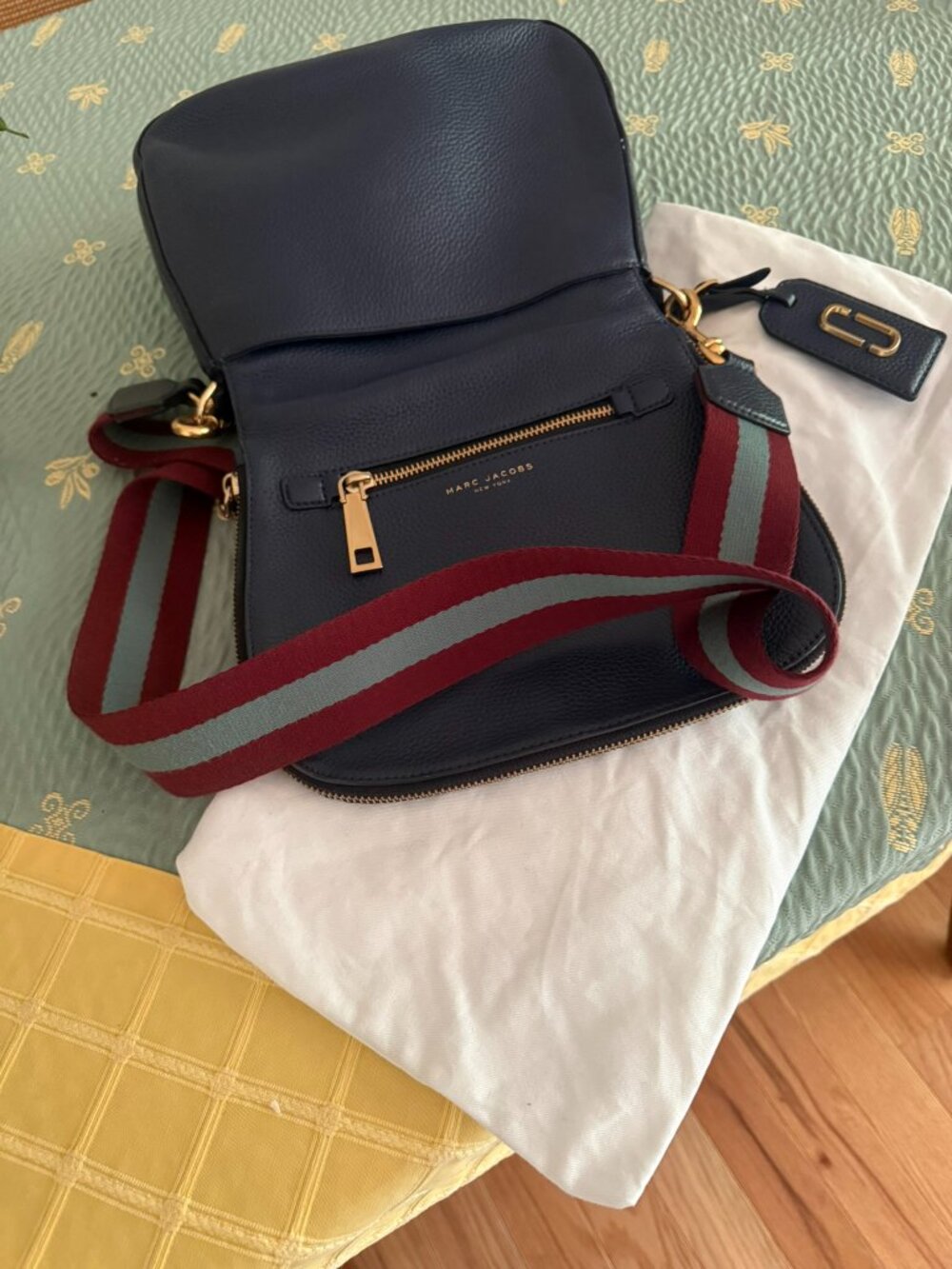 Marc Jacobs Navy Leather Crossbody with Burgundy & Light Blue Stripe Strap. - Picture 6 of 8